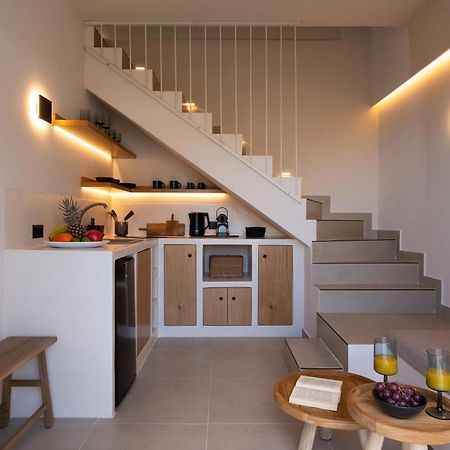 Sugarwhite Suites With Private Not Heated Pool Emporio  외부 사진