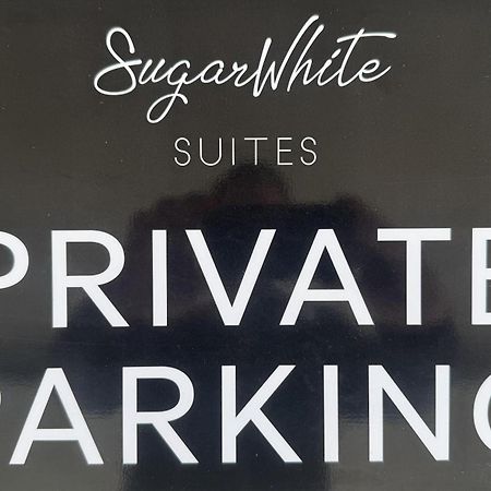 Sugarwhite Suites With Private Not Heated Pool Emporio  외부 사진