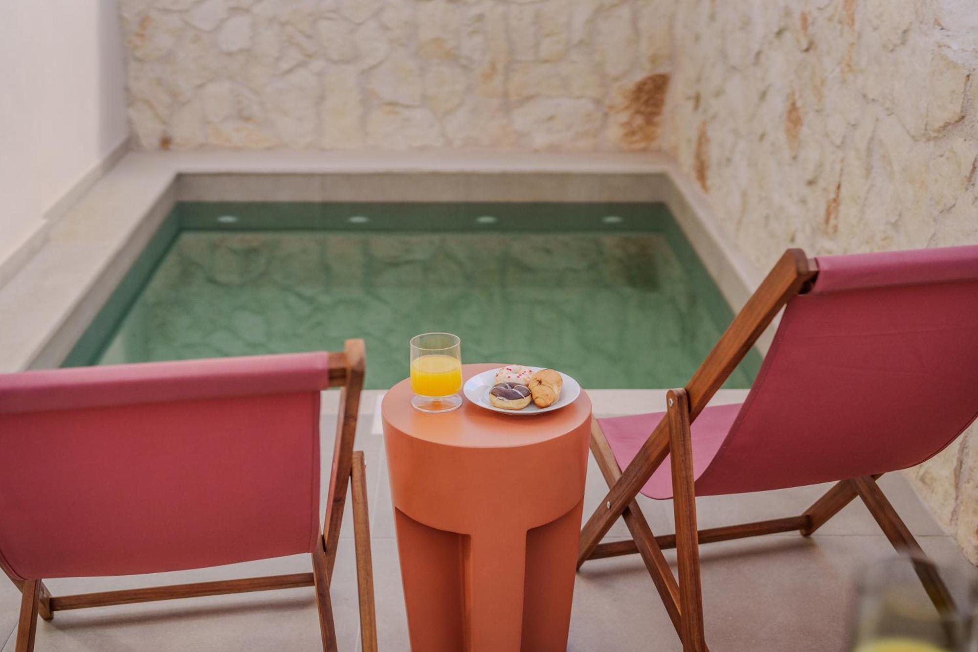 Sugarwhite Suites With Private Not Heated Pool Emporio  외부 사진