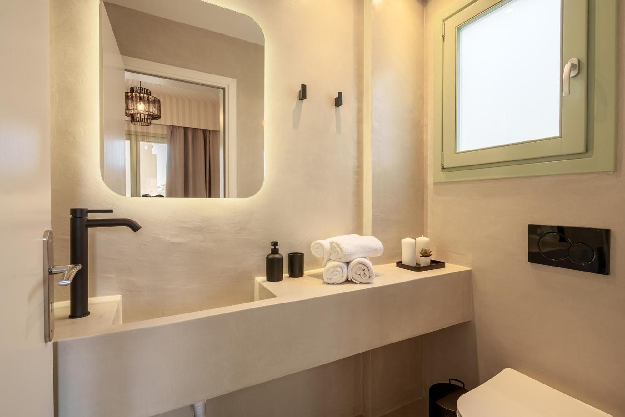 Sugarwhite Suites With Private Not Heated Pool Emporio  외부 사진