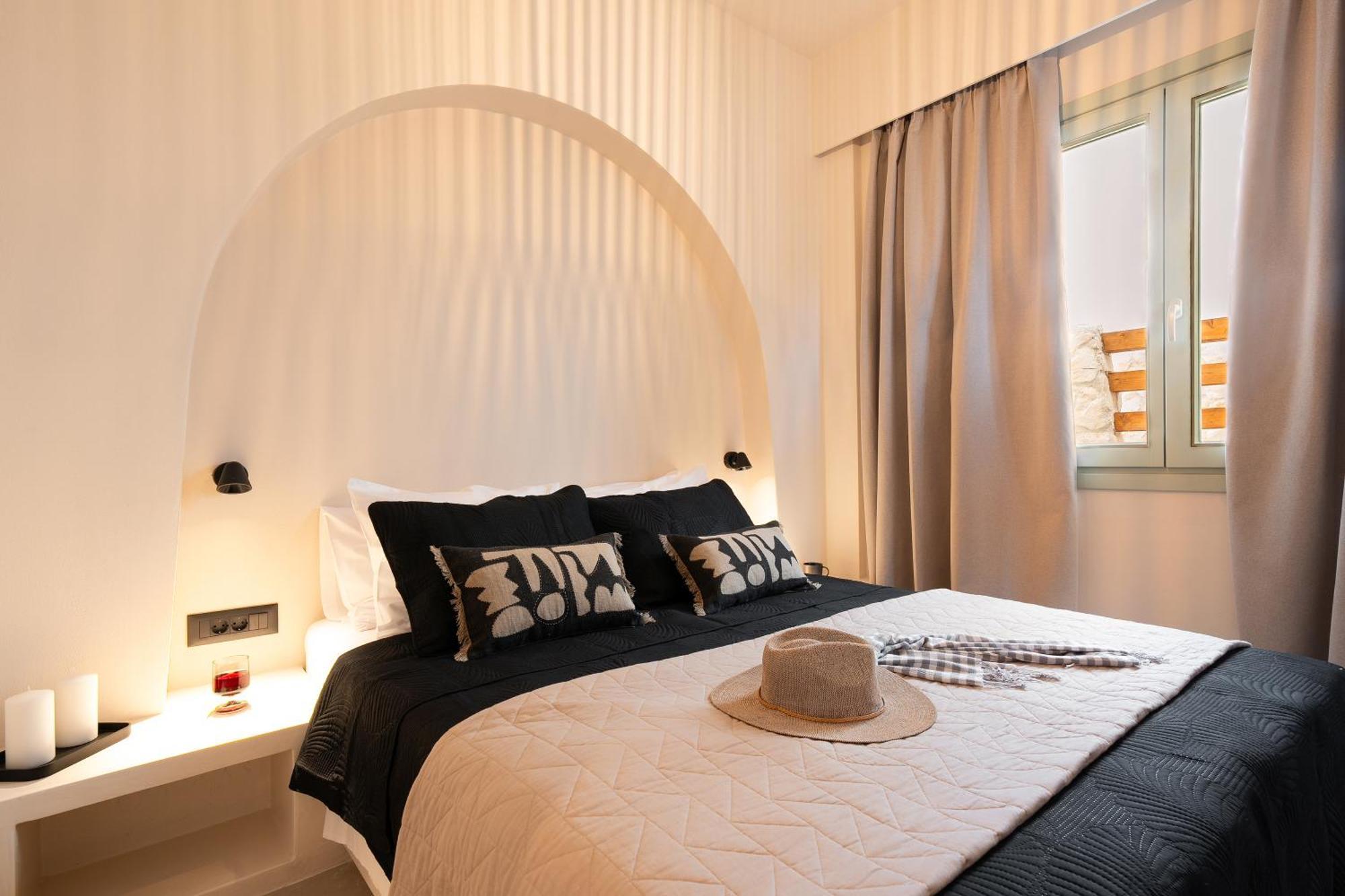 Sugarwhite Suites With Private Not Heated Pool Emporio  외부 사진